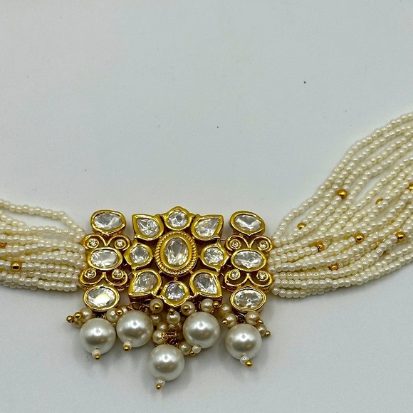 🎁 22K gold plated Kundan choker necklace  New Dehli India. Pearls and palki. - Picture 7 of 17